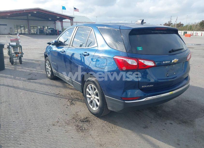 Photo 3 of 2021 Chevrolet Equinox FWD LT (VIN 3GNAXKEV8ML344322)