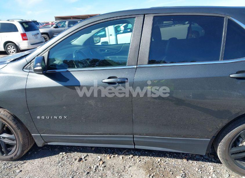 Photo 14 of 2021 Chevrolet Equinox FWD LT (VIN 3GNAXKEV8ML360200)