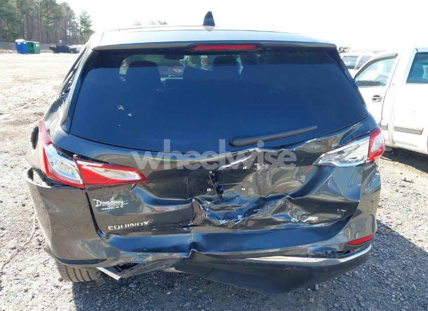 Photo 16 of 2021 Chevrolet Equinox FWD LT (VIN 3GNAXKEV8ML360200)