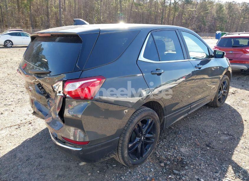 Photo 4 of 2021 Chevrolet Equinox FWD LT (VIN 3GNAXKEV8ML360200)