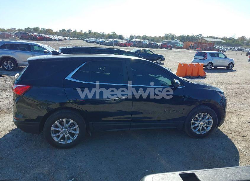 Photo 13 of 2021 Chevrolet Equinox FWD LT (VIN 3GNAXKEV8ML382844)