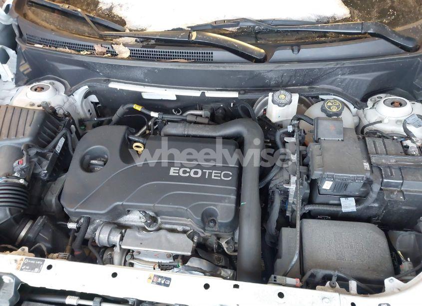 Photo 10 of 2021 Chevrolet Equinox (VIN 3GNAXKEV8MS168538)