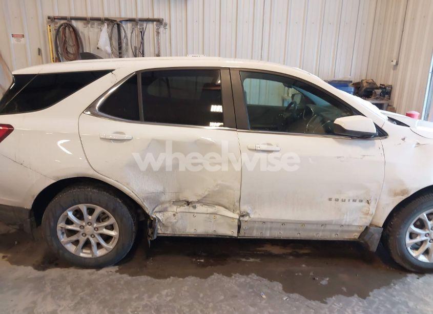 Photo 14 of 2021 Chevrolet Equinox (VIN 3GNAXKEV8MS168538)