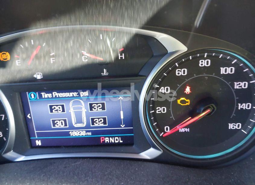 Photo 7 of 2022 Chevrolet Equinox FWD LT (VIN 3GNAXKEV8NL180586)