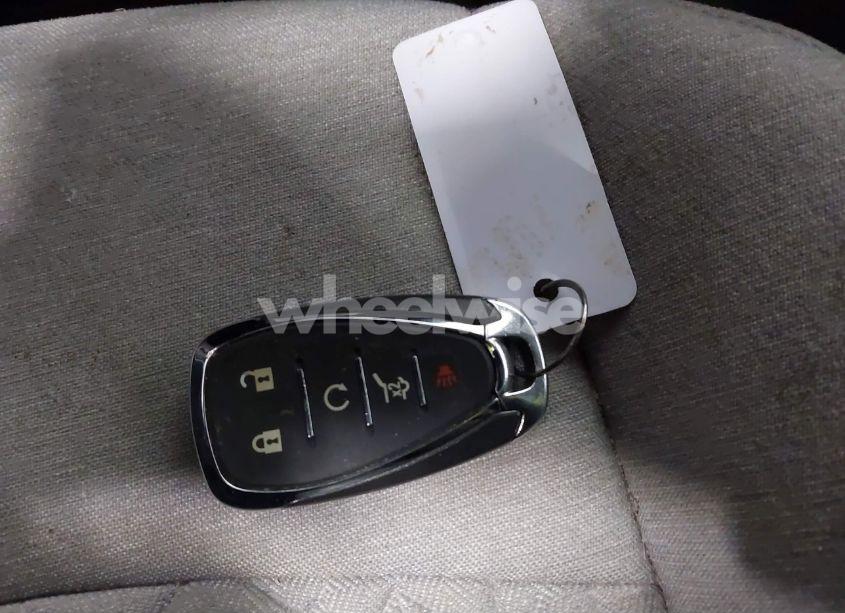 Photo 11 of 2022 Chevrolet Equinox FWD LT (VIN 3GNAXKEV8NL190907)