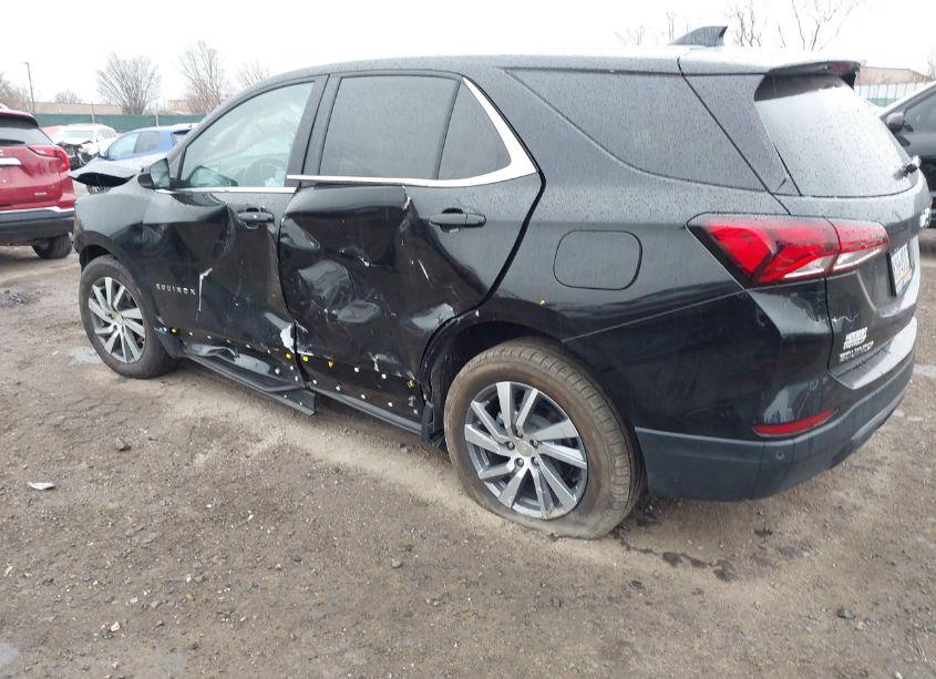 Photo 3 of 2022 Chevrolet Equinox FWD LT (VIN 3GNAXKEV8NL280283)