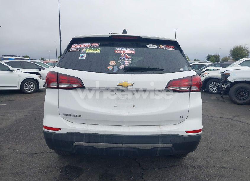 Photo 16 of 2022 Chevrolet Equinox FWD LT (VIN 3GNAXKEV8NL289050)