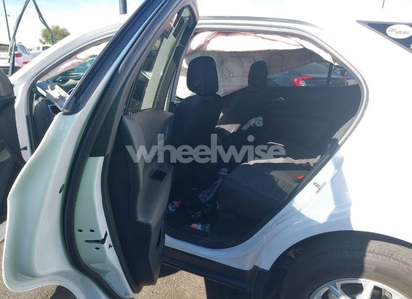 Photo 8 of 2022 Chevrolet Equinox FWD LT (VIN 3GNAXKEV8NL289050)