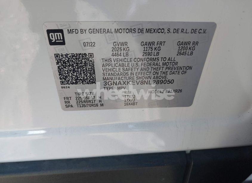 Photo 9 of 2022 Chevrolet Equinox FWD LT (VIN 3GNAXKEV8NL289050)