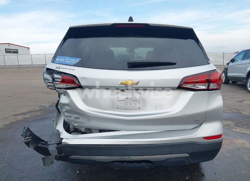 Photo 17 of 2022 Chevrolet Equinox FWD LT (VIN 3GNAXKEV8NS174437)