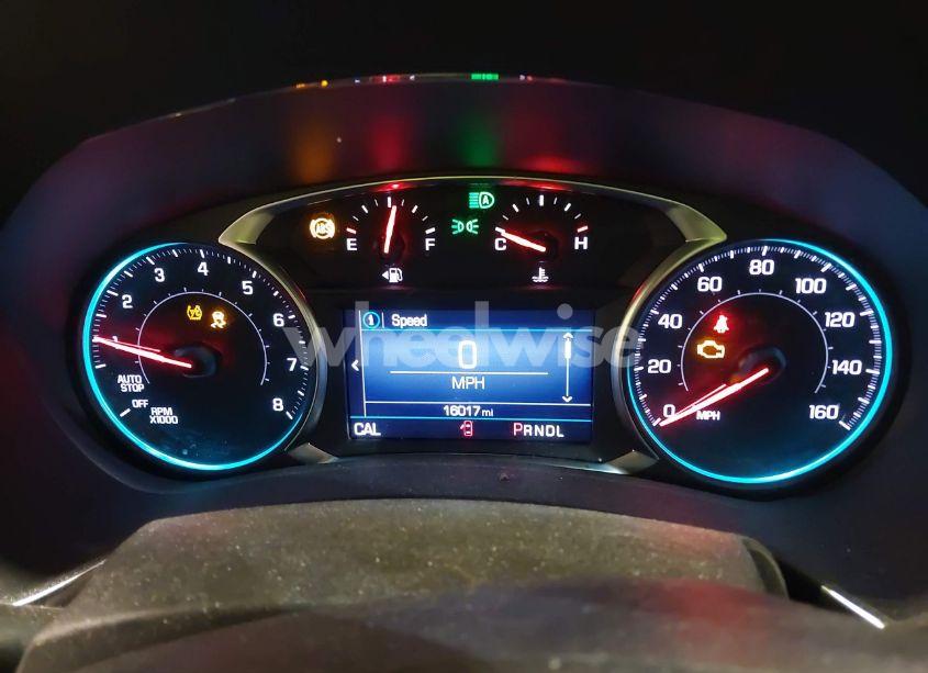 Photo 7 of 2022 Chevrolet Equinox FWD LT (VIN 3GNAXKEV8NS218095)