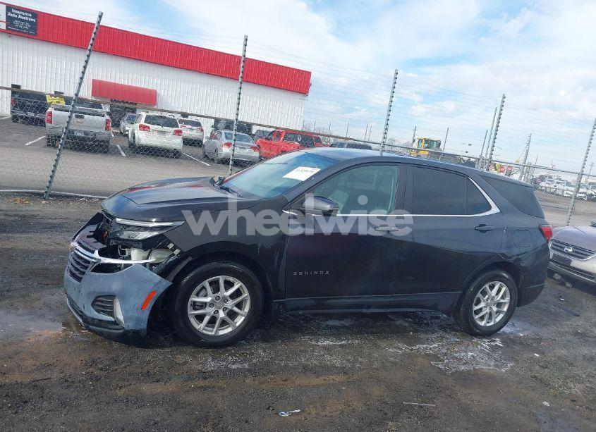 Photo 14 of 2022 Chevrolet Equinox FWD LT (VIN 3GNAXKEV8NS228898)