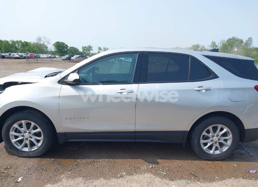 Photo 14 of 2019 Chevrolet Equinox LT (VIN 3GNAXKEV9KS504114)