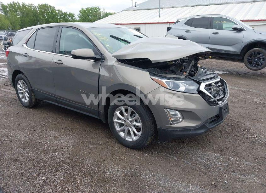2019 Chevrolet Equinox LT (VIN 3GNAXKEV9KS509328) main photo
