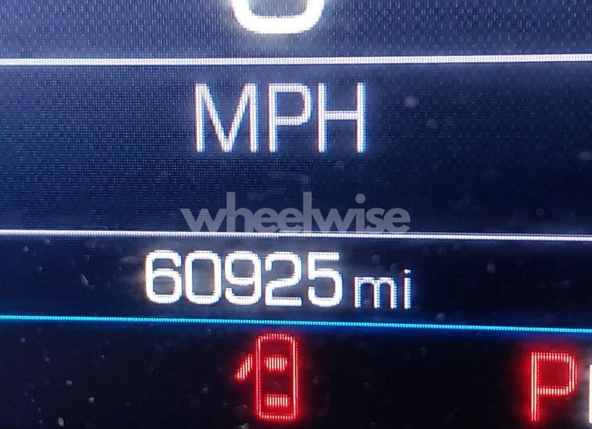 Photo 16 of 2019 Chevrolet Equinox LT (VIN 3GNAXKEV9KS509328)