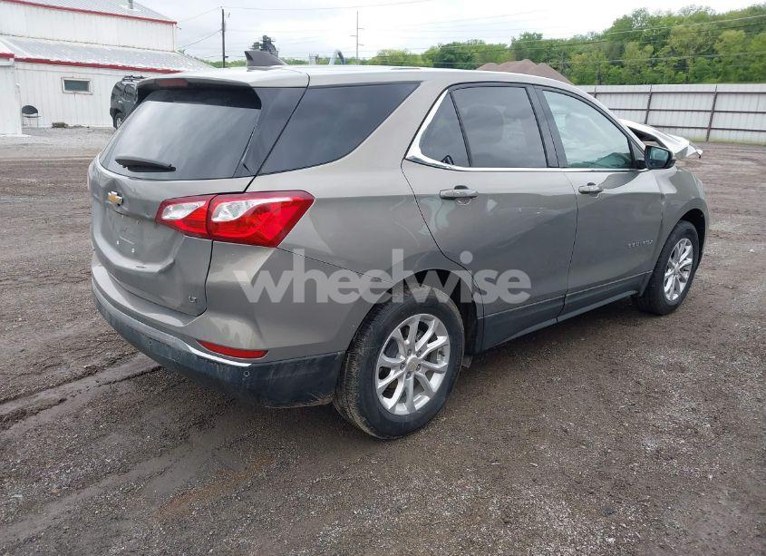 Photo 4 of 2019 Chevrolet Equinox LT (VIN 3GNAXKEV9KS509328)
