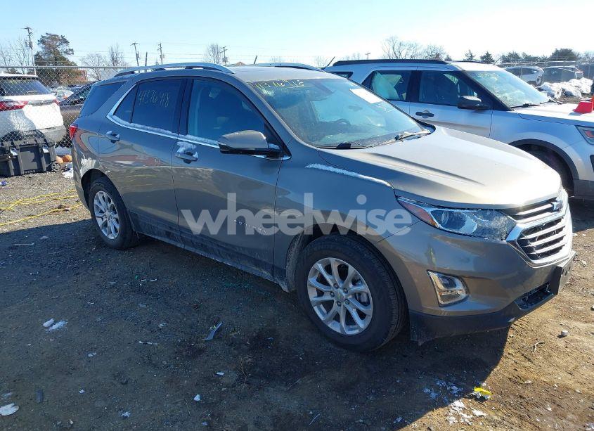 2019 Chevrolet Equinox LT (VIN 3GNAXKEV9KS509927) main photo