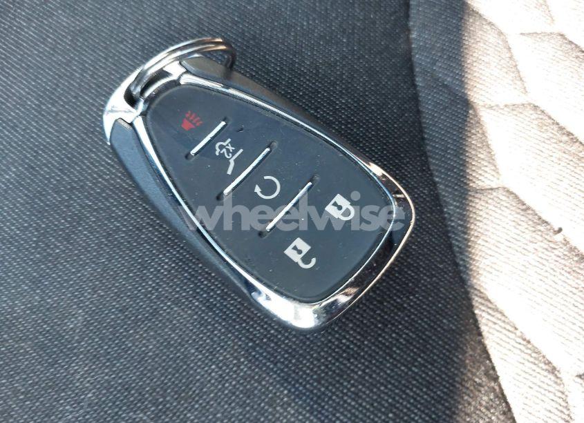 Photo 11 of 2019 Chevrolet Equinox LT (VIN 3GNAXKEV9KS509927)