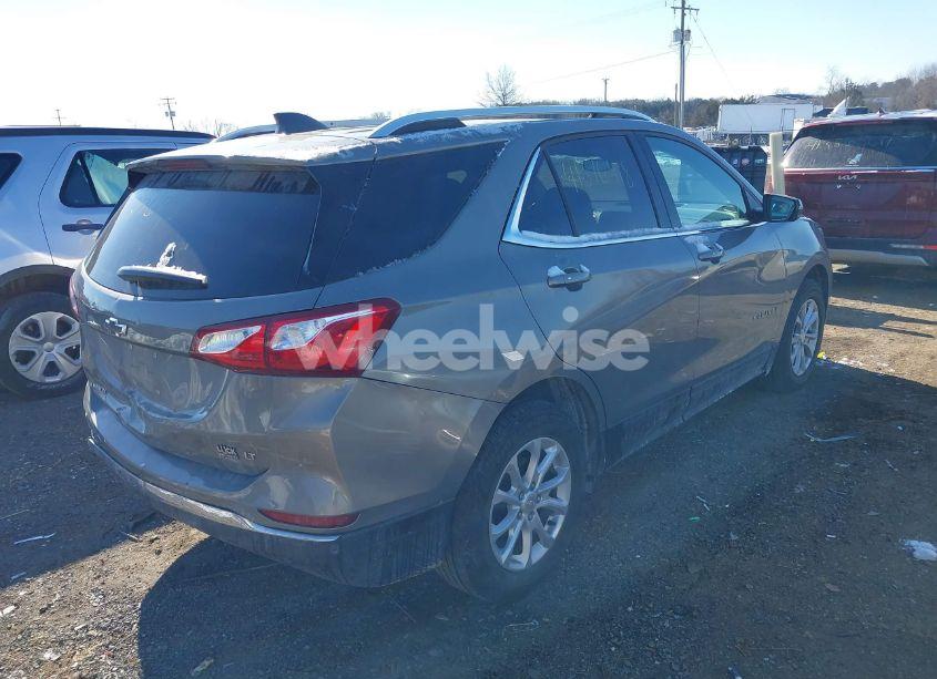 Photo 4 of 2019 Chevrolet Equinox LT (VIN 3GNAXKEV9KS509927)