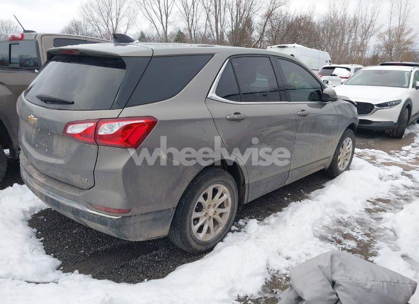 Photo 4 of 2019 Chevrolet Equinox LT (VIN 3GNAXKEV9KS512956)