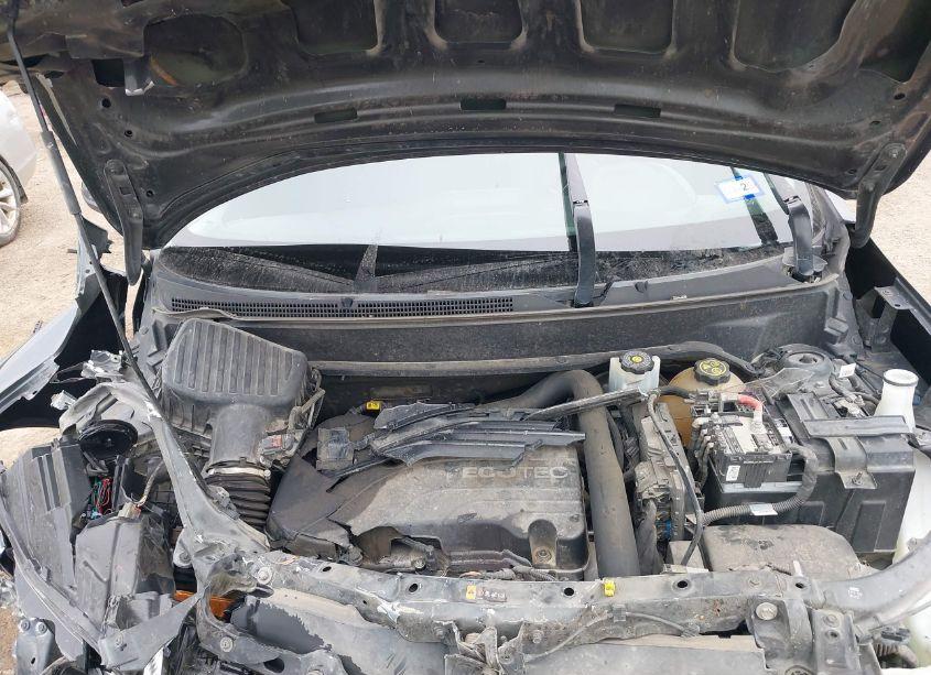 Photo 10 of 2019 Chevrolet Equinox LT (VIN 3GNAXKEV9KS515338)