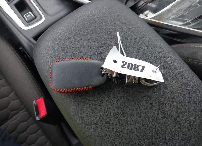 Photo 11 of 2019 Chevrolet Equinox LT (VIN 3GNAXKEV9KS515338)