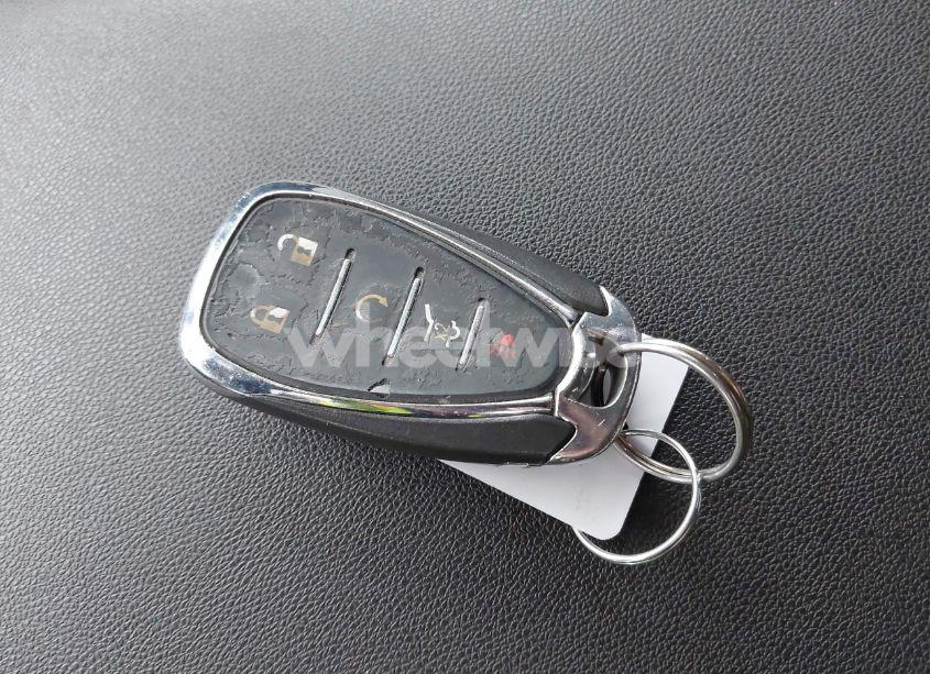 Photo 11 of 2019 Chevrolet Equinox LT (VIN 3GNAXKEV9KS528400)