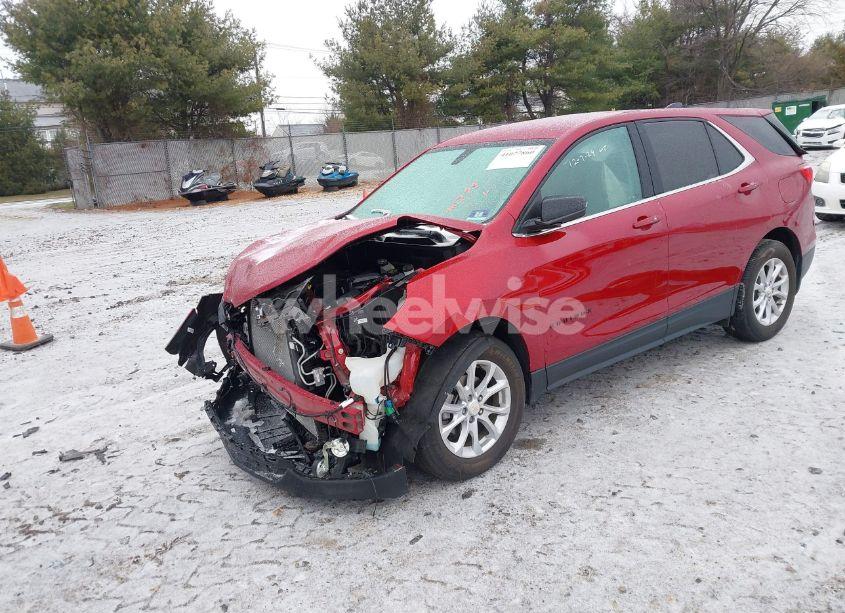 Photo 2 of 2019 Chevrolet Equinox LT (VIN 3GNAXKEV9KS655003)