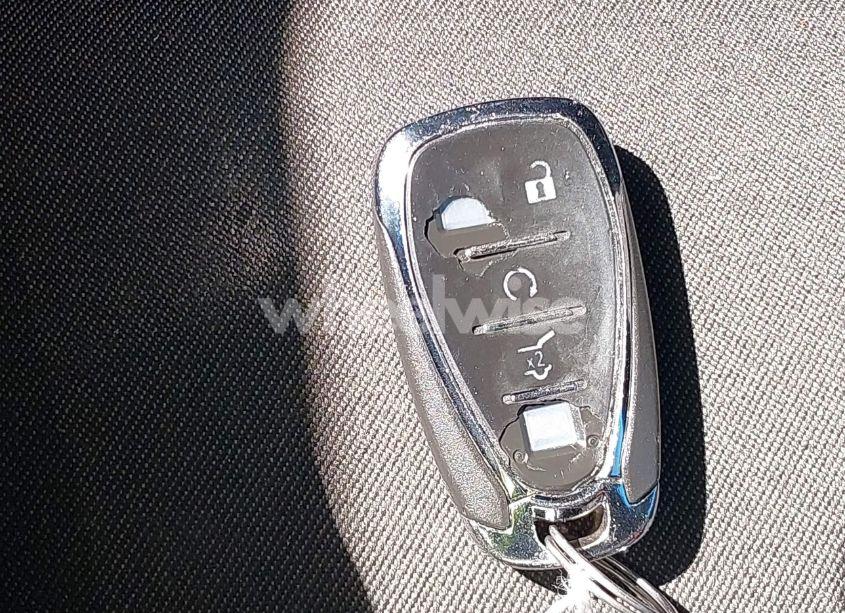 Photo 11 of 2019 Chevrolet Equinox LT (VIN 3GNAXKEV9KS655471)