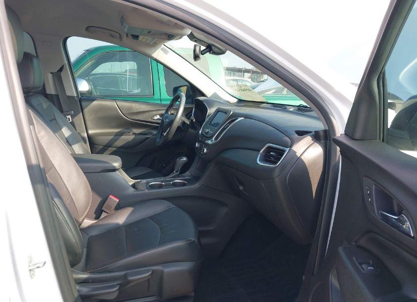 Photo 5 of 2020 Chevrolet Equinox FWD LT 1.5L TURBO (VIN 3GNAXKEV9LL267491)