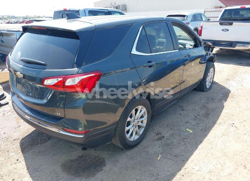 Photo 4 of 2020 Chevrolet Equinox FWD LT 1.5L TURBO (VIN 3GNAXKEV9LS588842)
