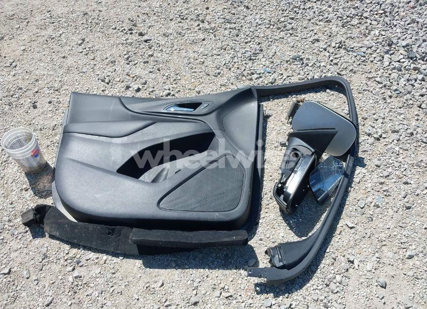 Photo 12 of 2020 Chevrolet Equinox FWD LT 1.5L TURBO (VIN 3GNAXKEV9LS687807)