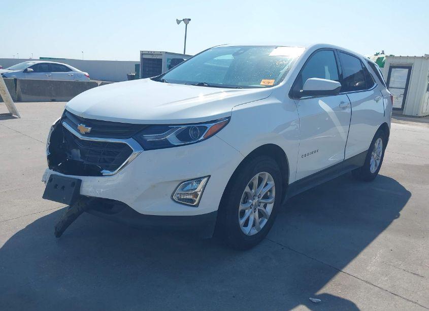 Photo 2 of 2020 Chevrolet Equinox FWD LT 1.5L TURBO (VIN 3GNAXKEV9LS711426)