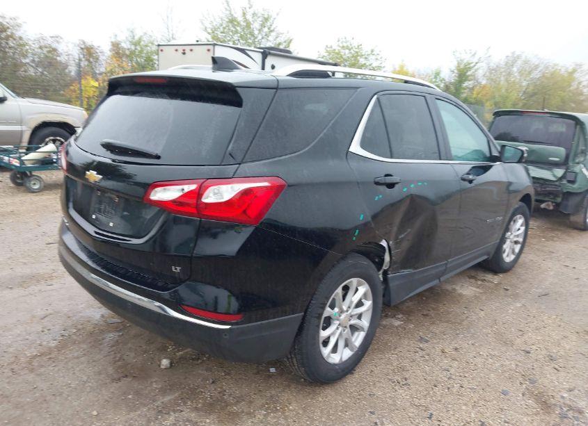 Photo 4 of 2021 Chevrolet Equinox FWD LT (VIN 3GNAXKEV9ML327156)