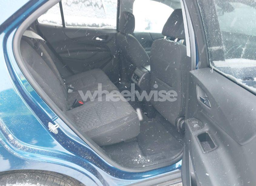 Photo 8 of 2021 Chevrolet Equinox (VIN 3GNAXKEV9ML383419)