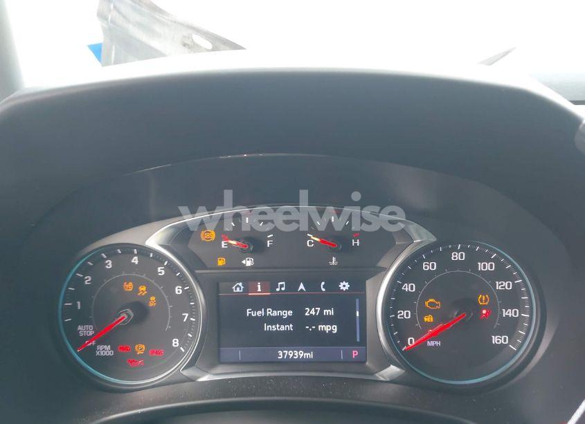 Photo 15 of 2022 Chevrolet Equinox FWD LT (VIN 3GNAXKEV9NL268398)