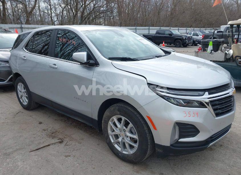 2022 Chevrolet Equinox FWD LT (VIN 3GNAXKEV9NL268515) main photo