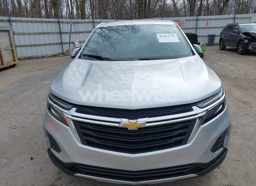 Photo 12 of 2022 Chevrolet Equinox FWD LT (VIN 3GNAXKEV9NL268515)