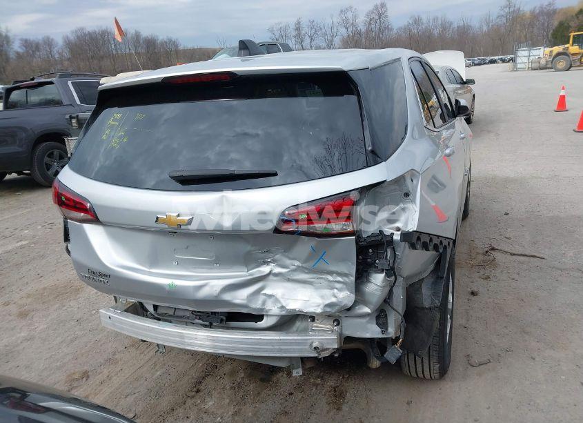 Photo 16 of 2022 Chevrolet Equinox FWD LT (VIN 3GNAXKEV9NL268515)