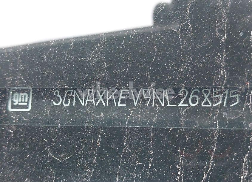 Photo 9 of 2022 Chevrolet Equinox FWD LT (VIN 3GNAXKEV9NL268515)