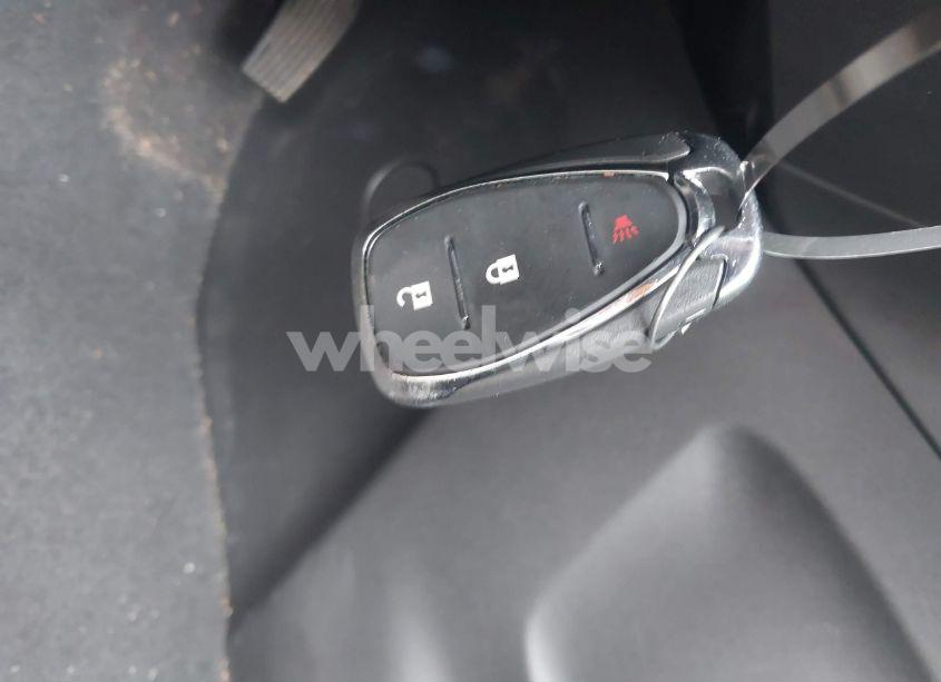 Photo 11 of 2022 Chevrolet Equinox FWD LT (VIN 3GNAXKEV9NL283080)