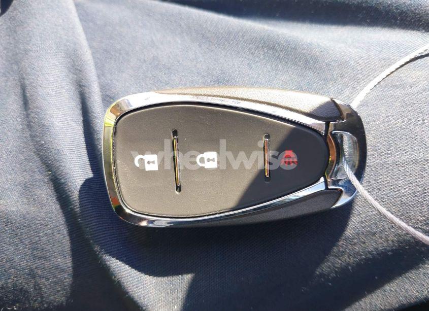 Photo 11 of 2019 Chevrolet Equinox LT (VIN 3GNAXKEVXKL200302)