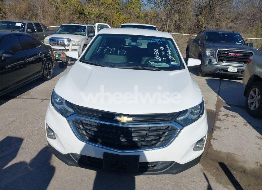 Photo 13 of 2019 Chevrolet Equinox LT (VIN 3GNAXKEVXKL200302)
