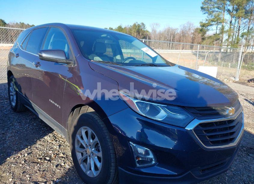 2019 Chevrolet Equinox LT (VIN 3GNAXKEVXKL243487) main photo