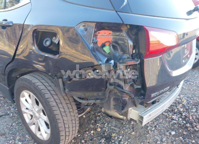 Photo 20 of 2019 Chevrolet Equinox LT (VIN 3GNAXKEVXKL243487)