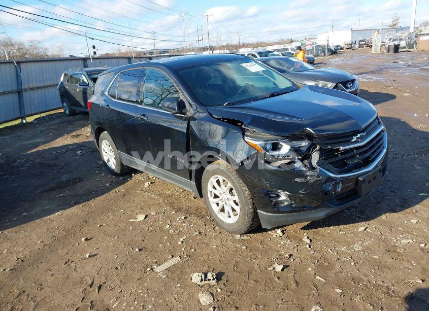 2019 Chevrolet Equinox LT (VIN 3GNAXKEVXKL347199) main photo