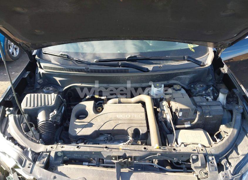 Photo 10 of 2019 Chevrolet Equinox LT (VIN 3GNAXKEVXKL347199)