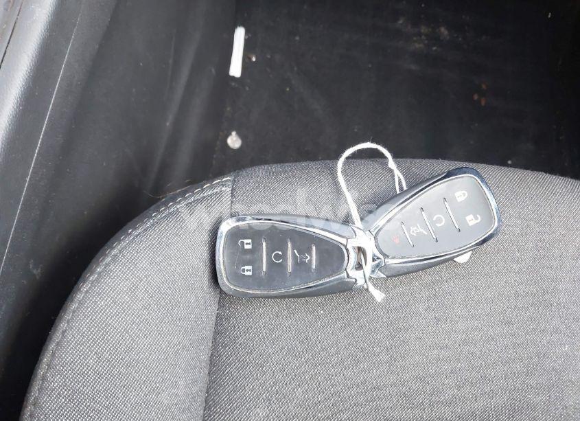 Photo 11 of 2019 Chevrolet Equinox LT (VIN 3GNAXKEVXKL347199)