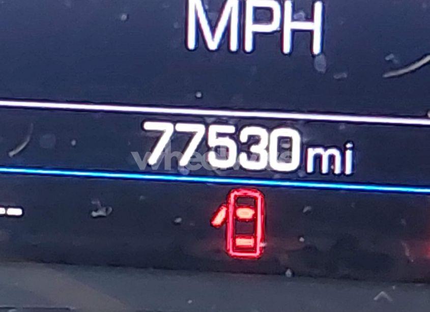 Photo 15 of 2019 Chevrolet Equinox LT (VIN 3GNAXKEVXKL347199)