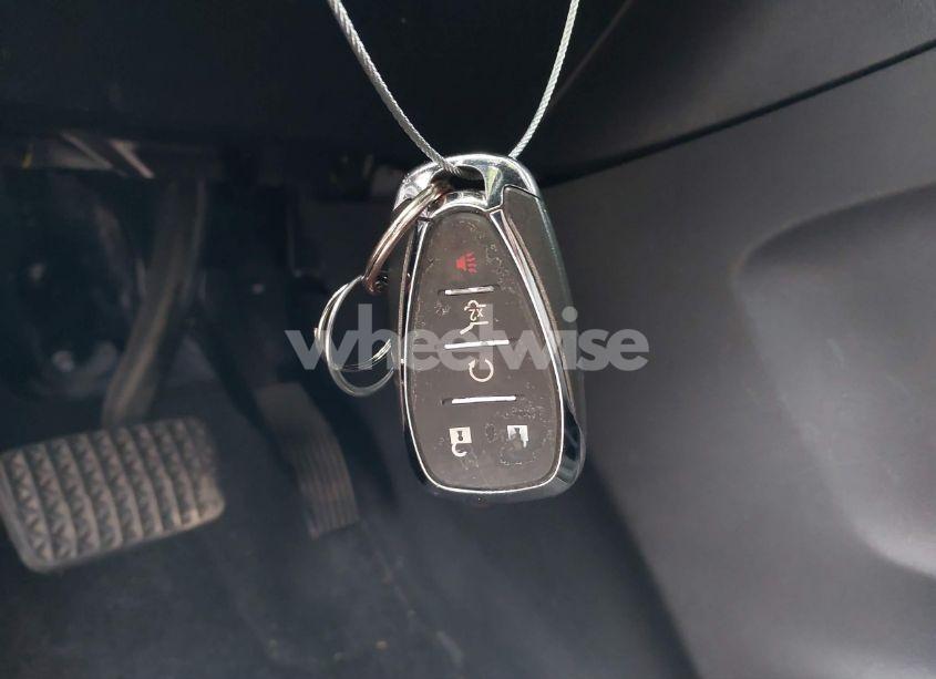 Photo 11 of 2019 Chevrolet Equinox LT (VIN 3GNAXKEVXKS528342)